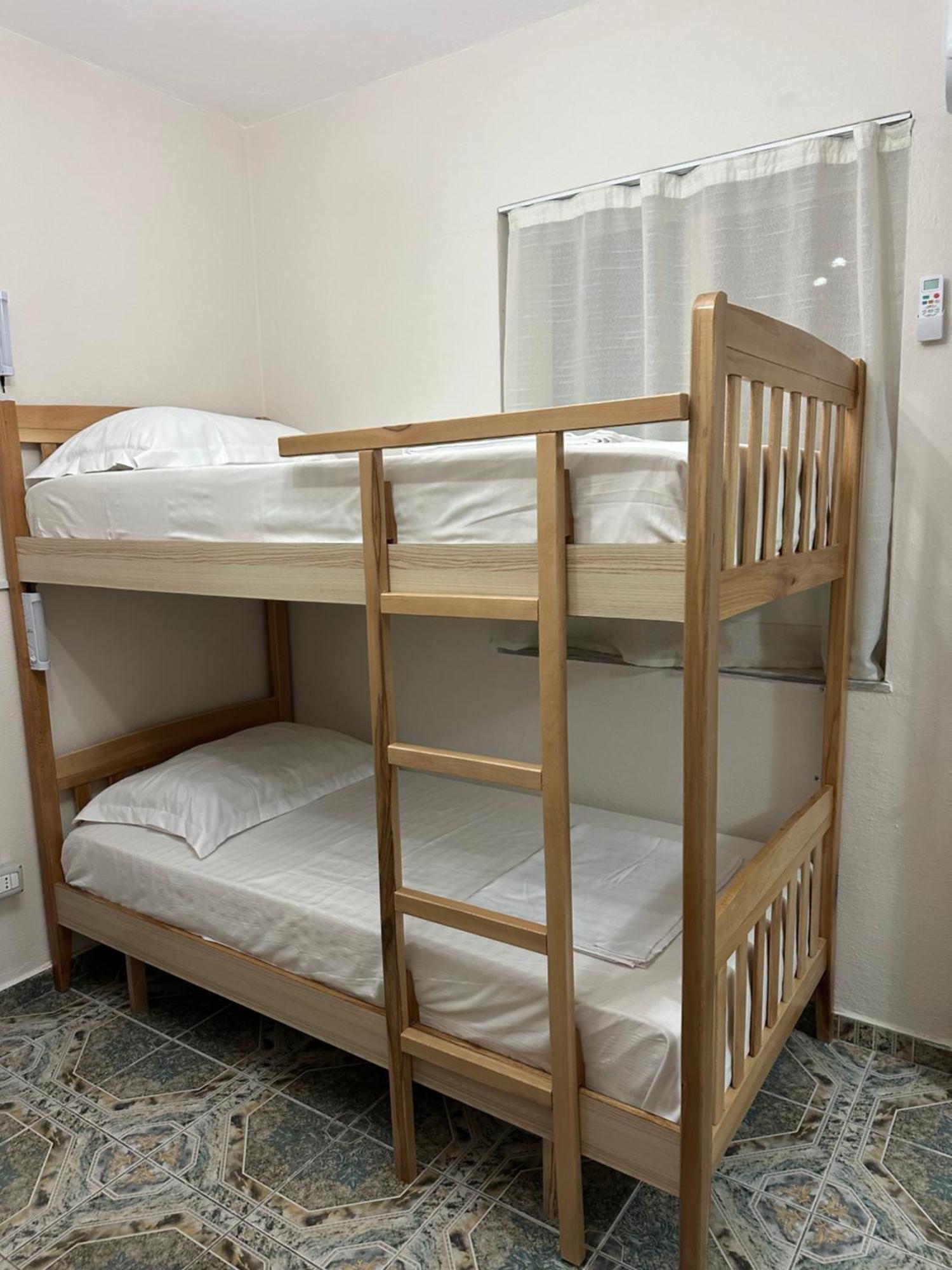 Tirana Lemon Breeze Hostel エクステリア 写真