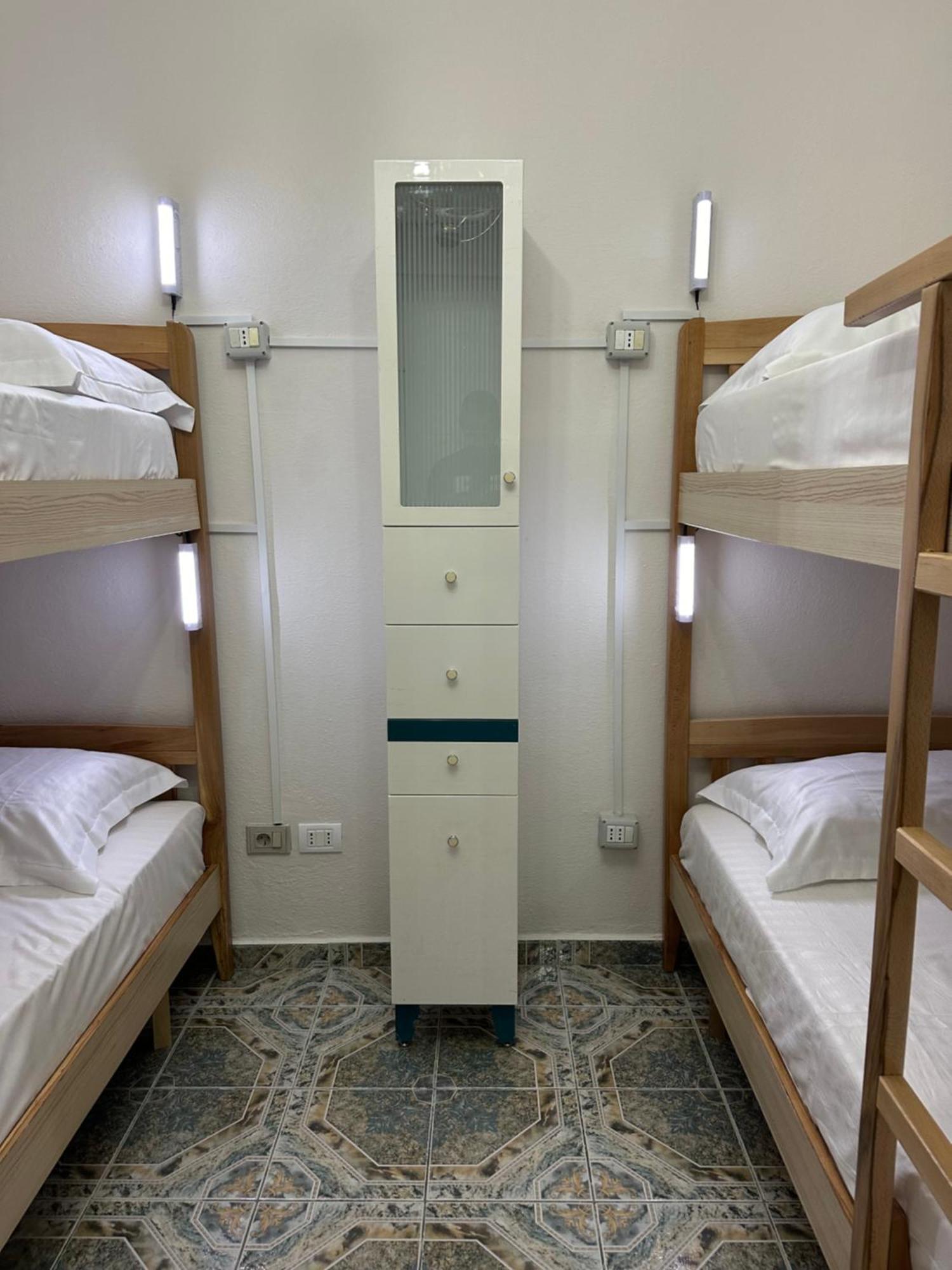 Tirana Lemon Breeze Hostel エクステリア 写真
