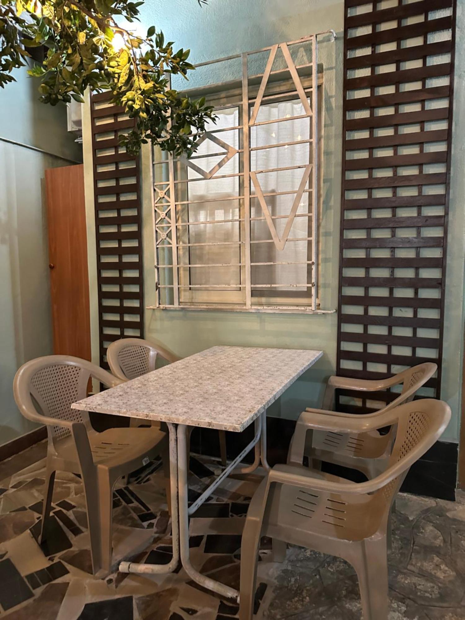 Tirana Lemon Breeze Hostel エクステリア 写真