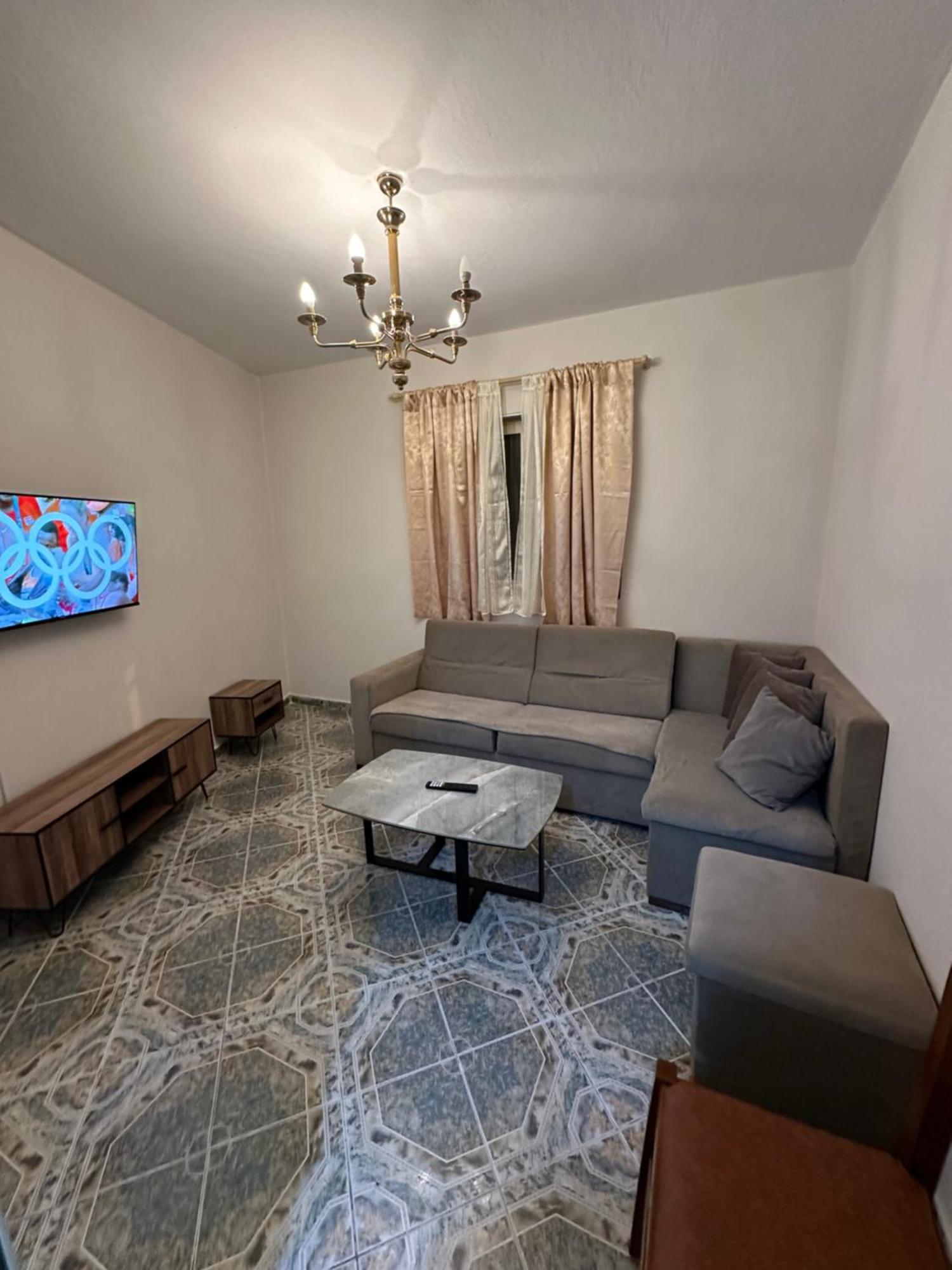 Tirana Lemon Breeze Hostel エクステリア 写真