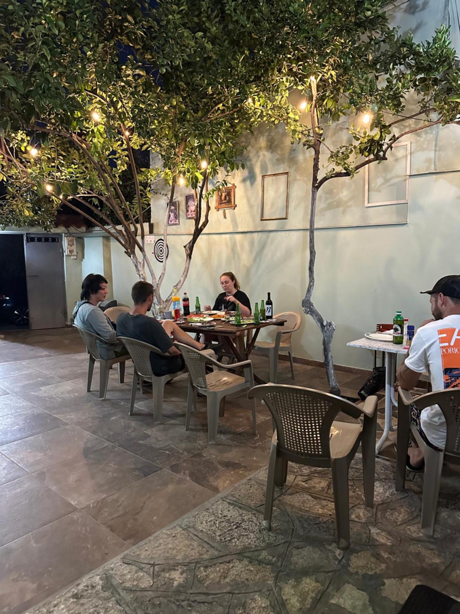 Tirana Lemon Breeze Hostel エクステリア 写真
